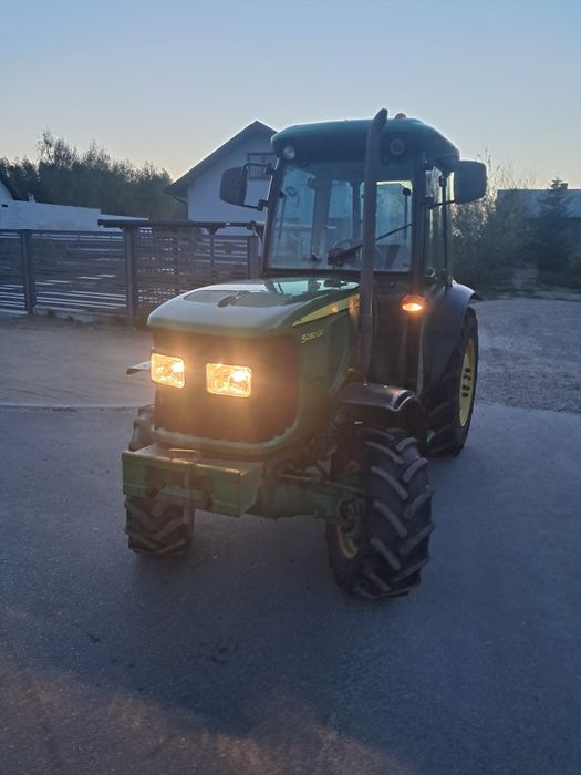 Ciągnik Sadowniczy John Deere 5080gf Pełzaki Massey Landini Rex Fendt