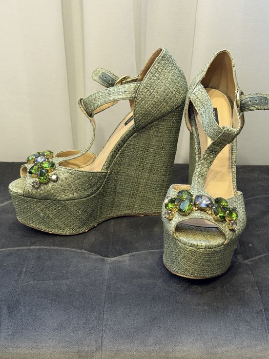 Босоножки танкетки Dolce & Gabbana