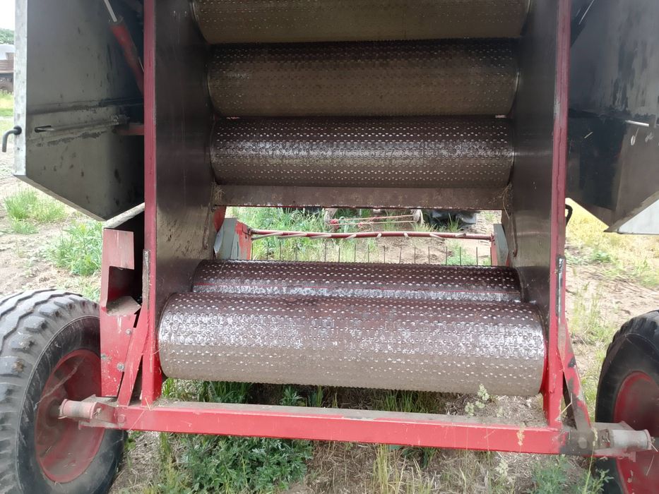 Prasa arobale 1212 Claas Rollant 42 farmer.