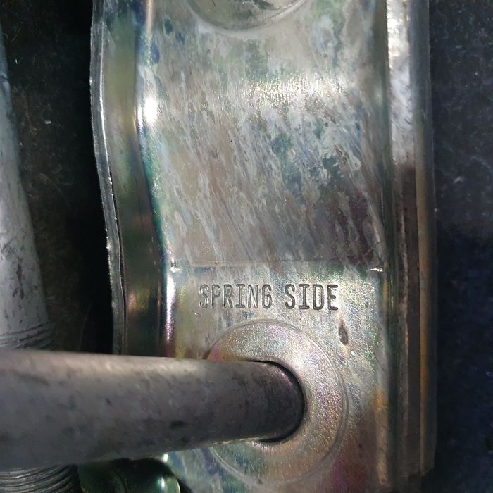 Fiat Ducato wieszaki resorów nowe oryginalne