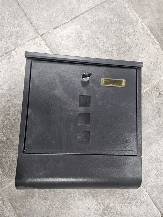 Skrzynka na listy antracytowa