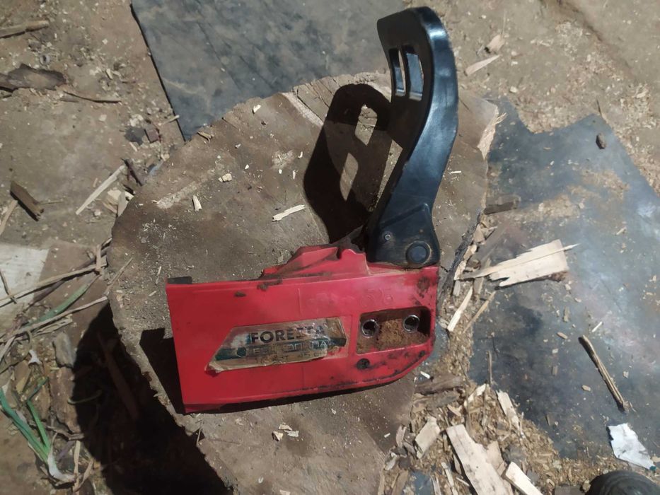 Продам бензопилу б у рабочая