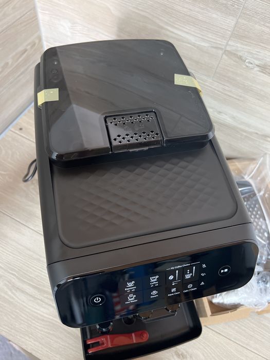 Кавоварка Philips 800 serie нова