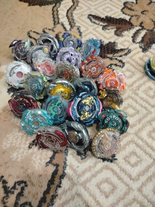 Бейблейд такара томі та хасбро