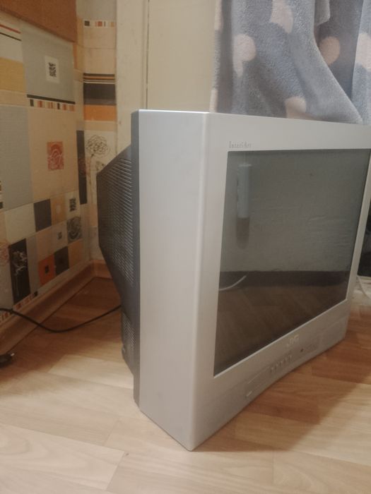 Продам телевізор