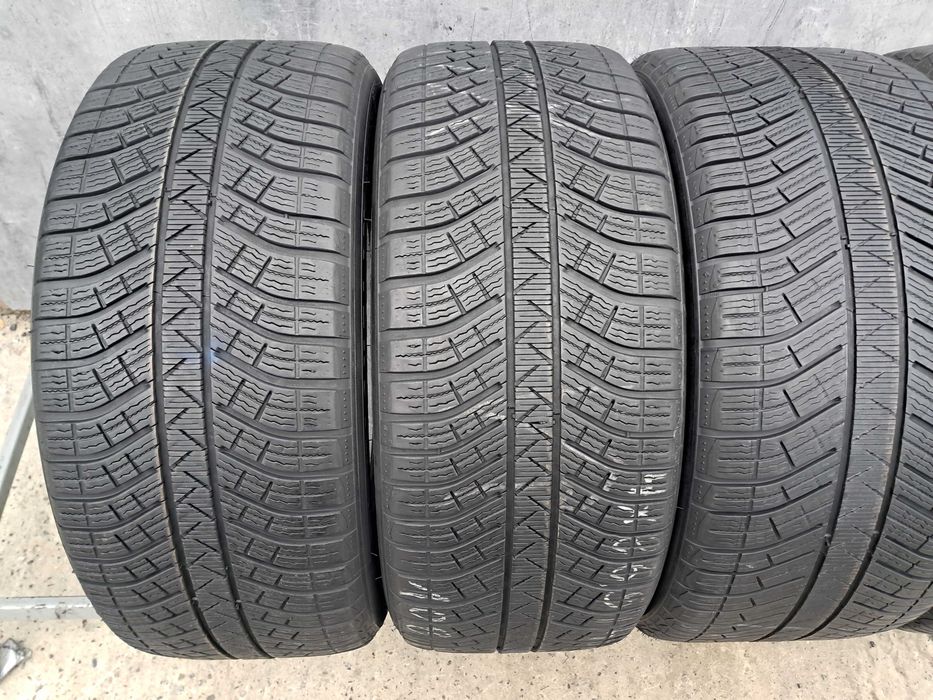 Резина зима 80% Michelin 265/45 295/40 R20 Pilot Alpin 5 SUV MO1