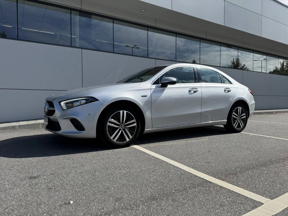 Mercedes classe a 250e hibrido