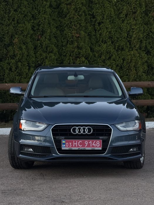Audi a4 b8 2015 рік