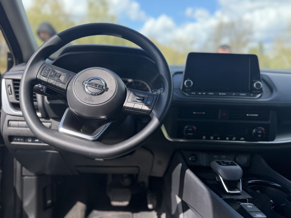 Продам Nissan Rogue T33 AWD