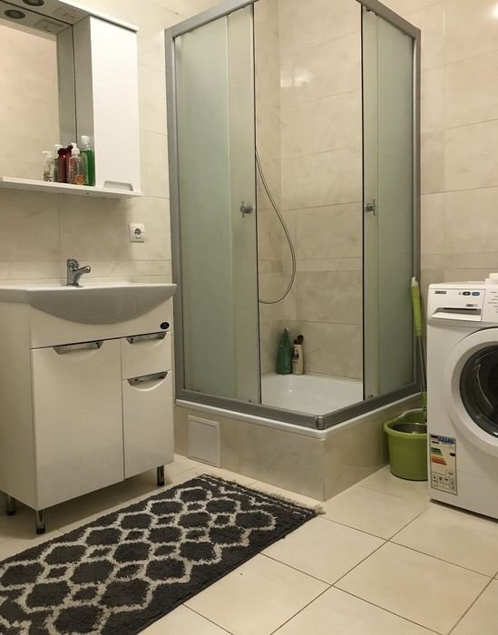 Продам 1кв 50м инд опал Виставка 60000₴ Терминово