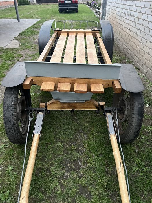 Продам бричку для лошади