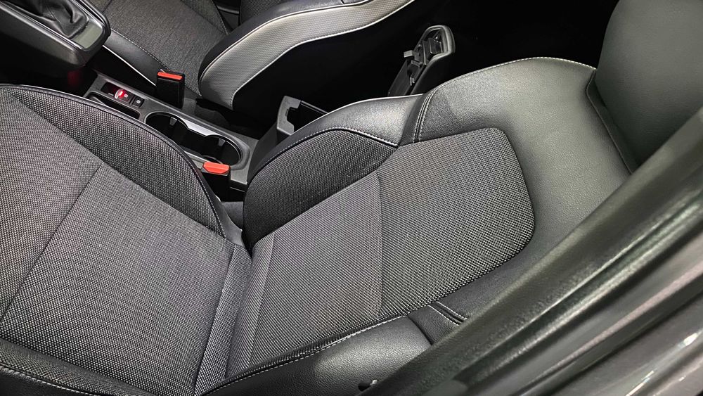 Renault CAPTUR ano 2023 6 velc