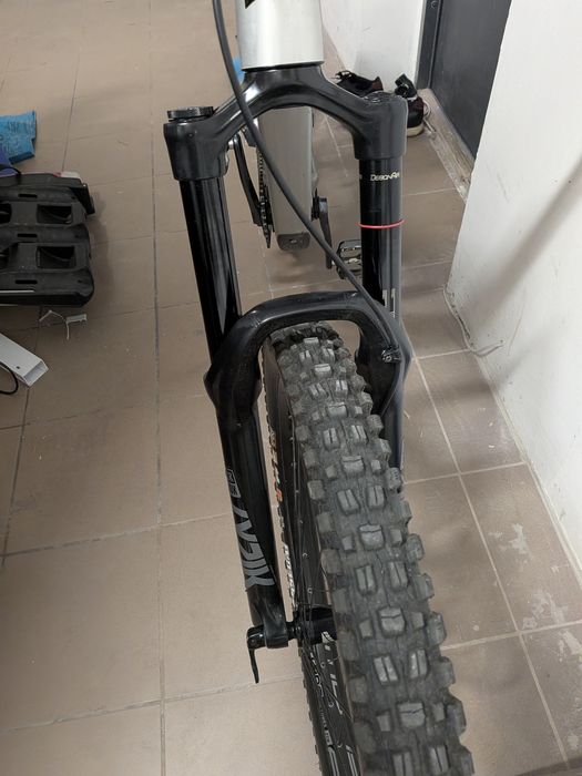 Amortyzator liryk select+ i nowy olej