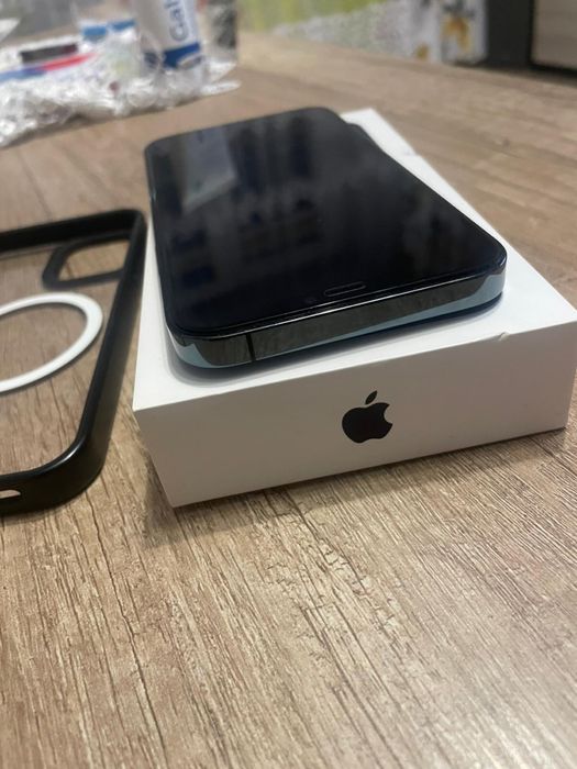 Iphone 12 pro, stan perfekcyjny, pacific blue