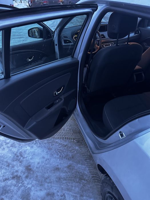 Авто/автомобіль renault megane 3 2014