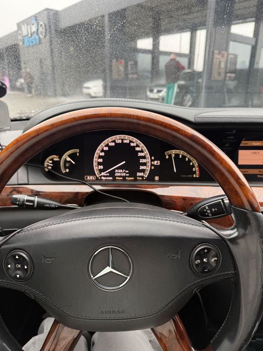 Продається Mercedes-Benz S-Class 2008 року