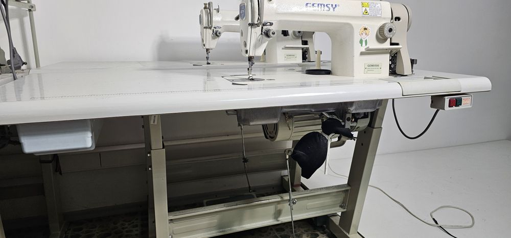 Промислова швейна машина