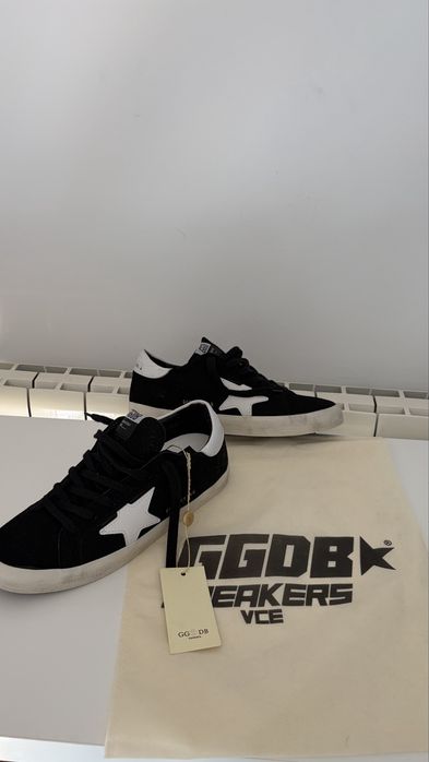 Golden goose pretos