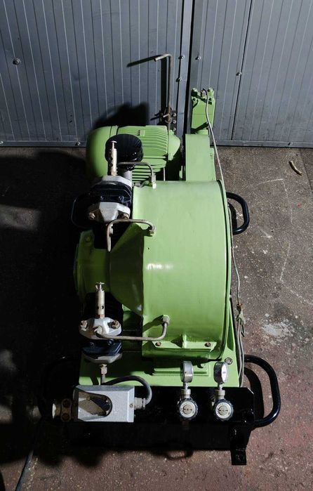Компрессор високого тиску GERA 3 HW1-32/70-L 7.5 куб/год Німеччина
