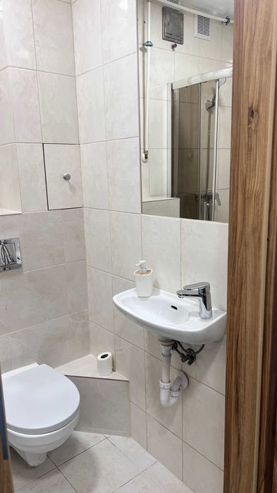 Kawalerka, os. Na Skarpie 10, bezpośrednio