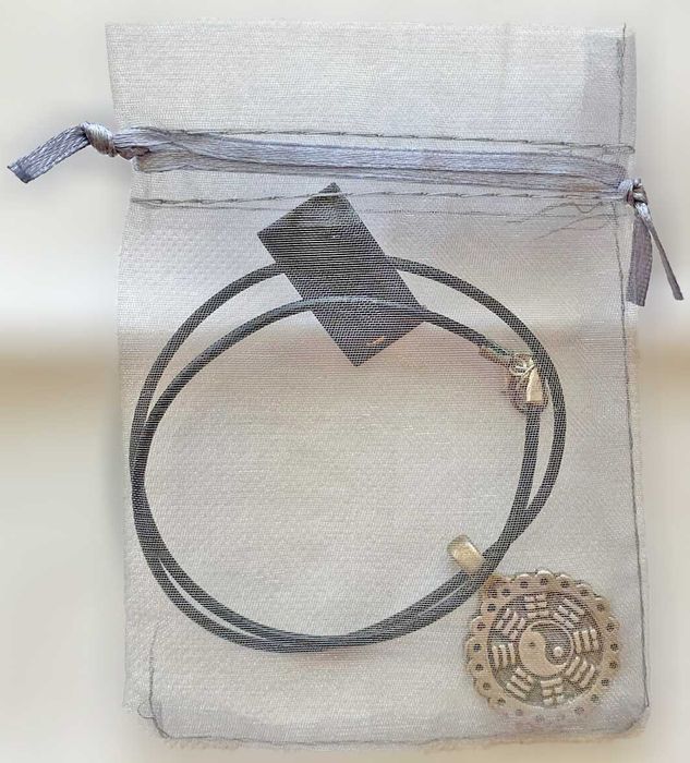 Fio em Couro Yin Yang, Novo/Exclusivo/Único