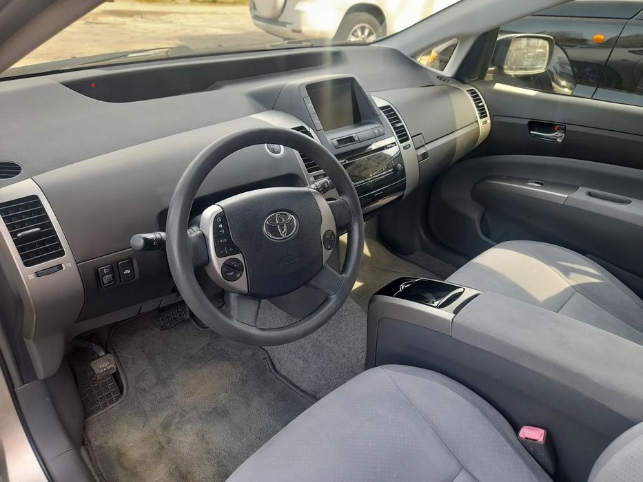 Toyota Prius Szwajcar gotowy do jazdy