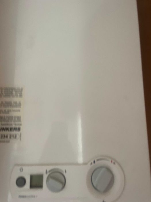 Esquentador com revisão feita ventilado Junkers