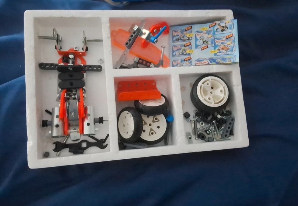 Meccano Carro para montar modelo 2512