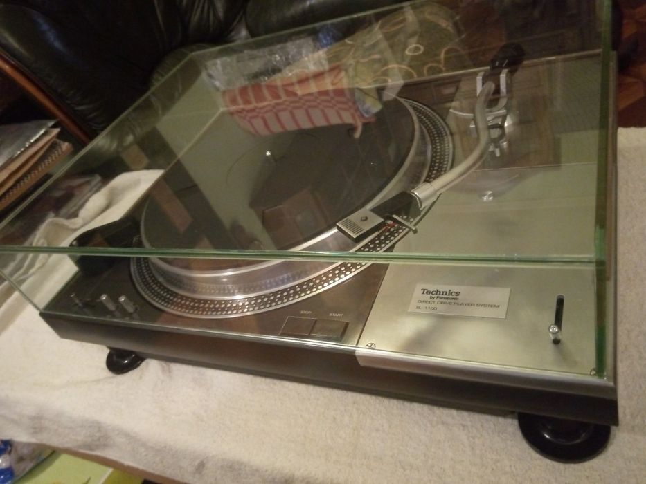Technics SL-1100 програвач вініла