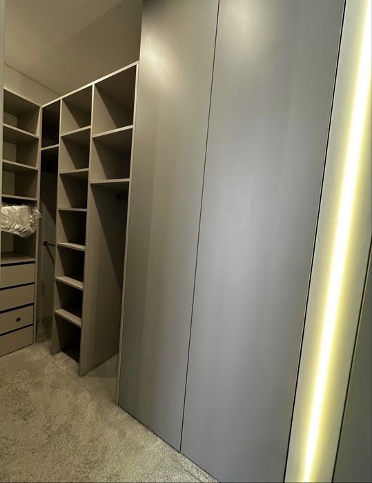 Продаж Сучасноі Дизайнерськоі квартири ЖК Стожари ЖК Софіівська Слобідка Боголюбова 9а