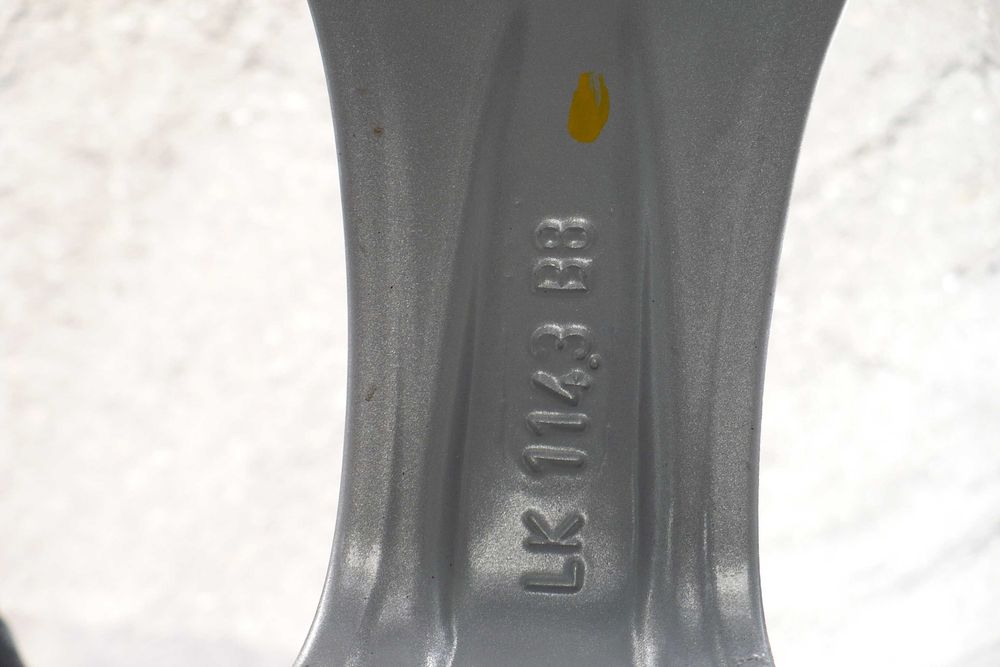Felgi Aluminiowe ANZO 5X114,3 7XJ16" ET38 Oryginał Komplet