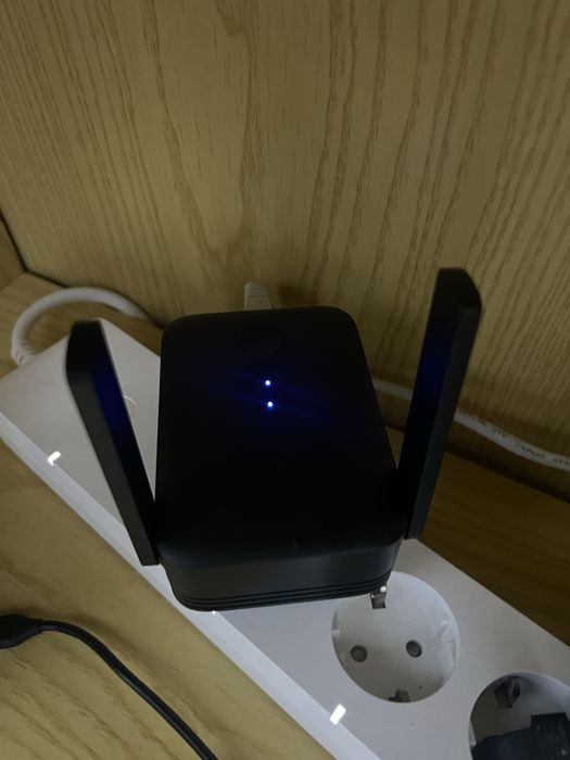 Repetidor de Sinal Xiaomi Mi Range Extender Wi-Fi AC1200