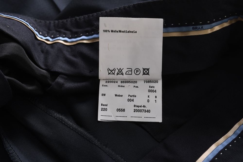 BRAX EARL granatowe spodnie garniturowe 100% wełna eleganckie r. 50