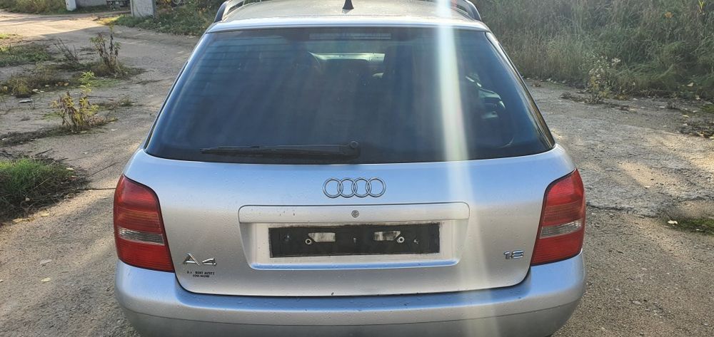 Części Audi a4 b5  lift 1.8 LY7W kombi sedan drzwi audi blask Gołdap