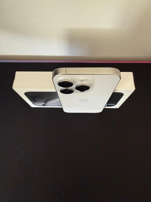 Iphone 16 pro 256 c/garantia