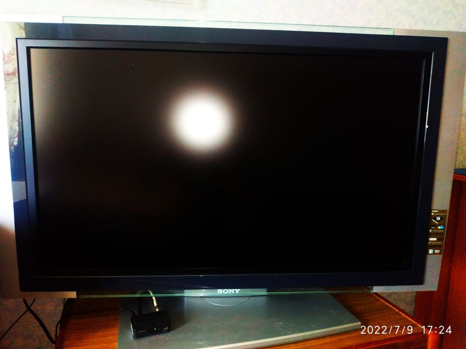 Продам телевизор Soni bravia