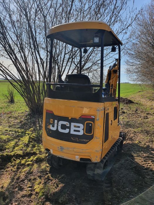 Mini koparka JCB 16C-1 T3
Koparka