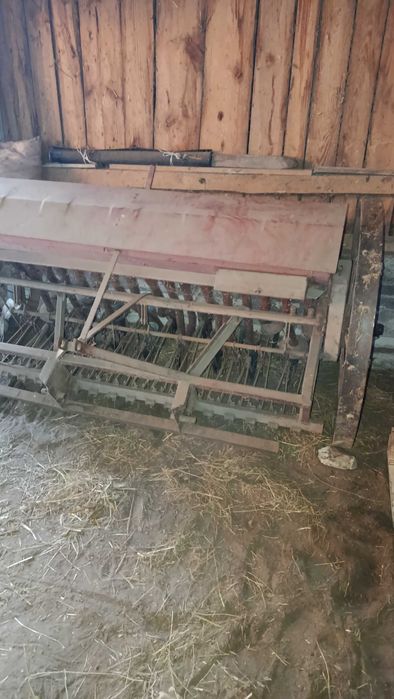 Siewnik konny 17 lejkowy