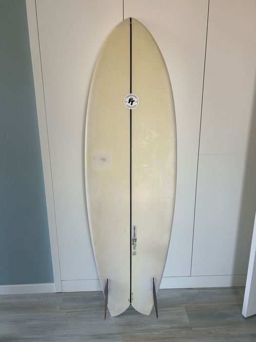 Twin olaian Fish 6’1 – Prancha + Pad + Quilhas Machado
