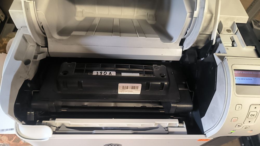 Принтер HP LaserJet 600 M601 M602