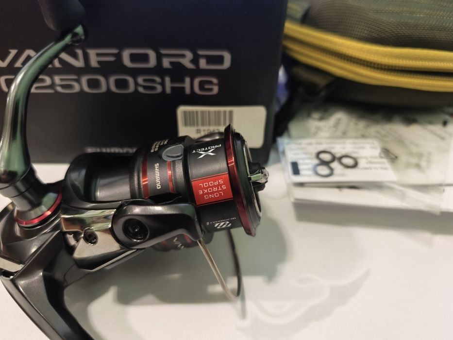 Shimano 20 Vanford C2500SHG