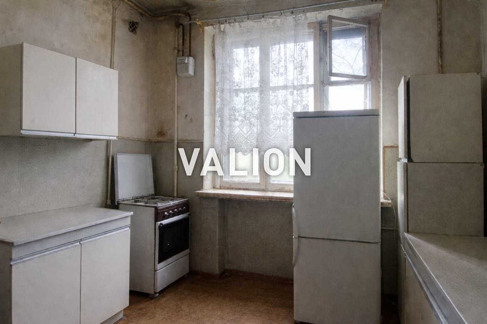 Продаж 3к квартири  пр. Науки 63 Голосіївський район