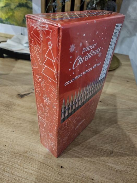 Kredki ołówkowe 48szt