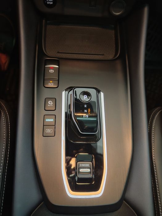 Como Novo - Nissan Qasqhai E-Power Tekna+