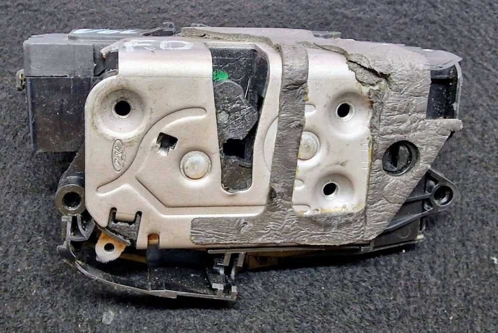 Fechadura / Fecho Porta Frente Direito 31301739 - VOLVO V60 I