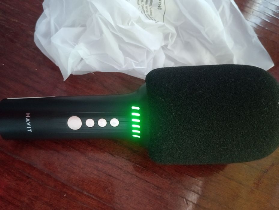 Продам мікрофон .