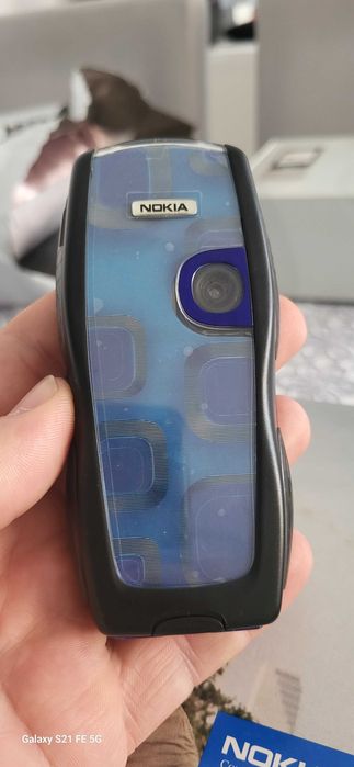 Kolekcjonerska Nokia 3220**j. Nowa**Zabytek**Oryginalna**Komplet**