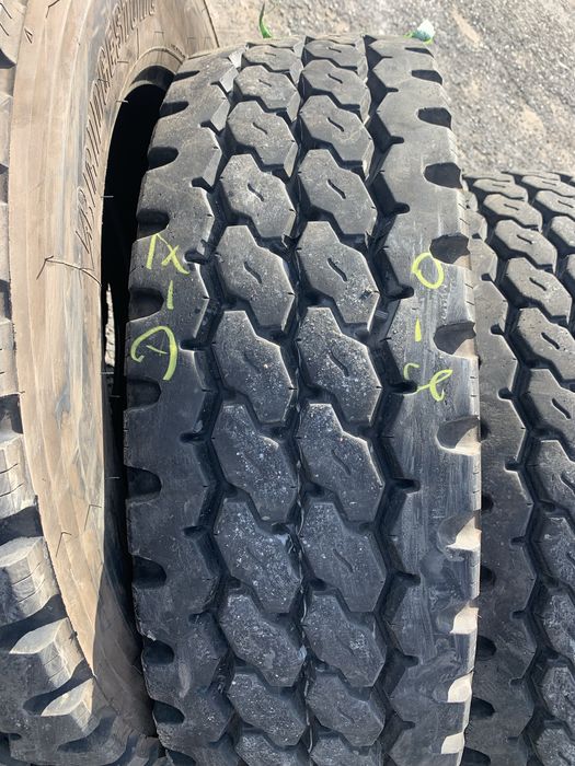 D7. 275/70/22,5 Bridgestone