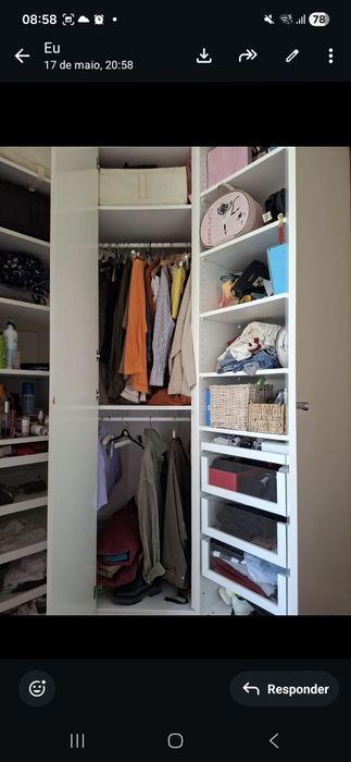 Roupeiro de canto do IKEA