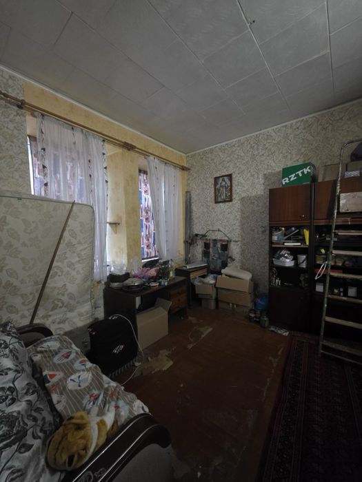 Продаж 2к квартири вул. Залізнична(р-н Привокзальна, політеху).